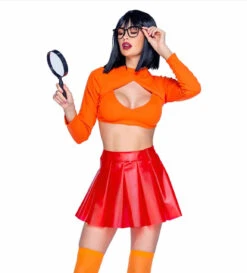 Roma R-6346, Mystery Solving Babe