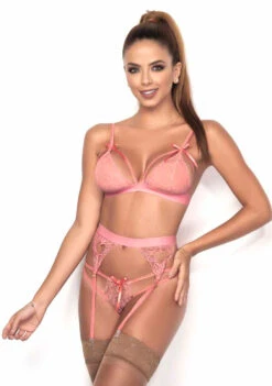 Mapale | MA8221, Bra, Thong And Garterbelt Set -Funky Lingerie Outlet 8221 LightPink Front 20593.1677137641